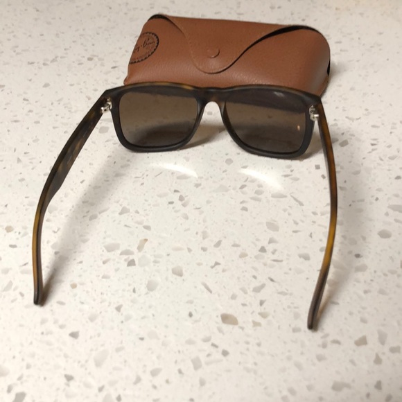 Ray Ban Polarized Sunglasses - Picture 2 of 5
